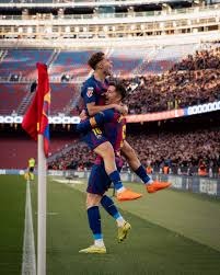 网球——WTA1000迈阿密站：郑钦文晋级八强