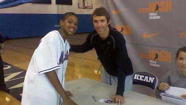 他连续的二 他连续的二