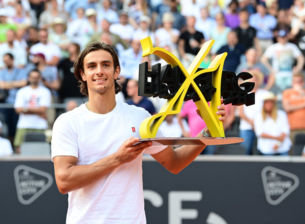 随着球队战 随着球队战